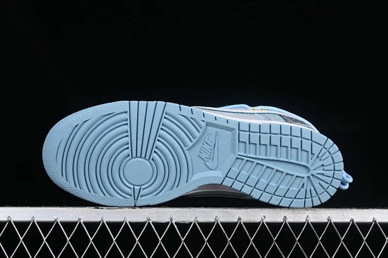 All Categories Nk SB Dunk Series Nk SB Dunk Low Low-top sneakers Nk Dunk Low CNY Made in Cass Hand-painted rabbit Gray blue and white SB strap deconstructed low-top casual sneakers FB1871-011